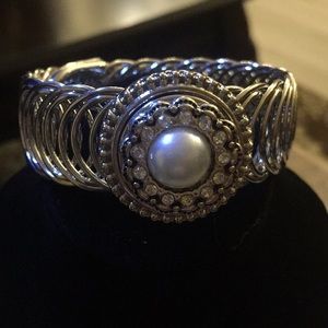 Interchangeable snap bracelet